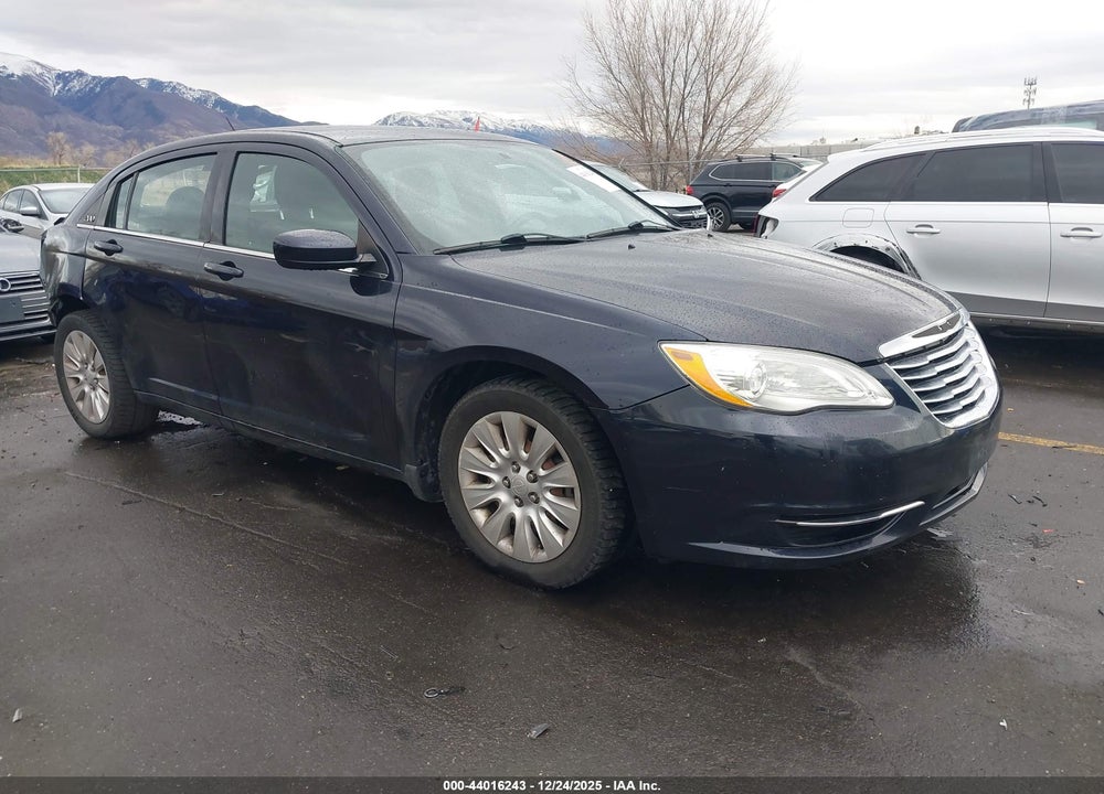 2012 CHRYSLER 200 LX VIN: 1C3CCBAB2CN195756