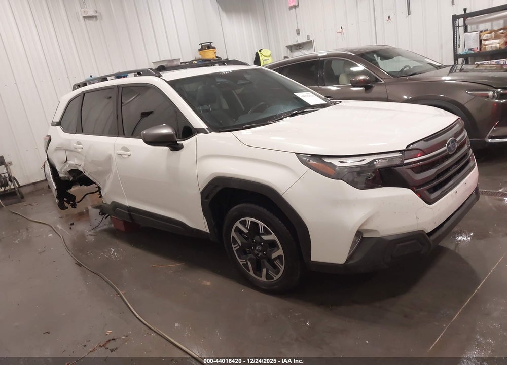 2025 SUBARU FORESTER PREMIUM VIN: JF2SLDBC6SH461045