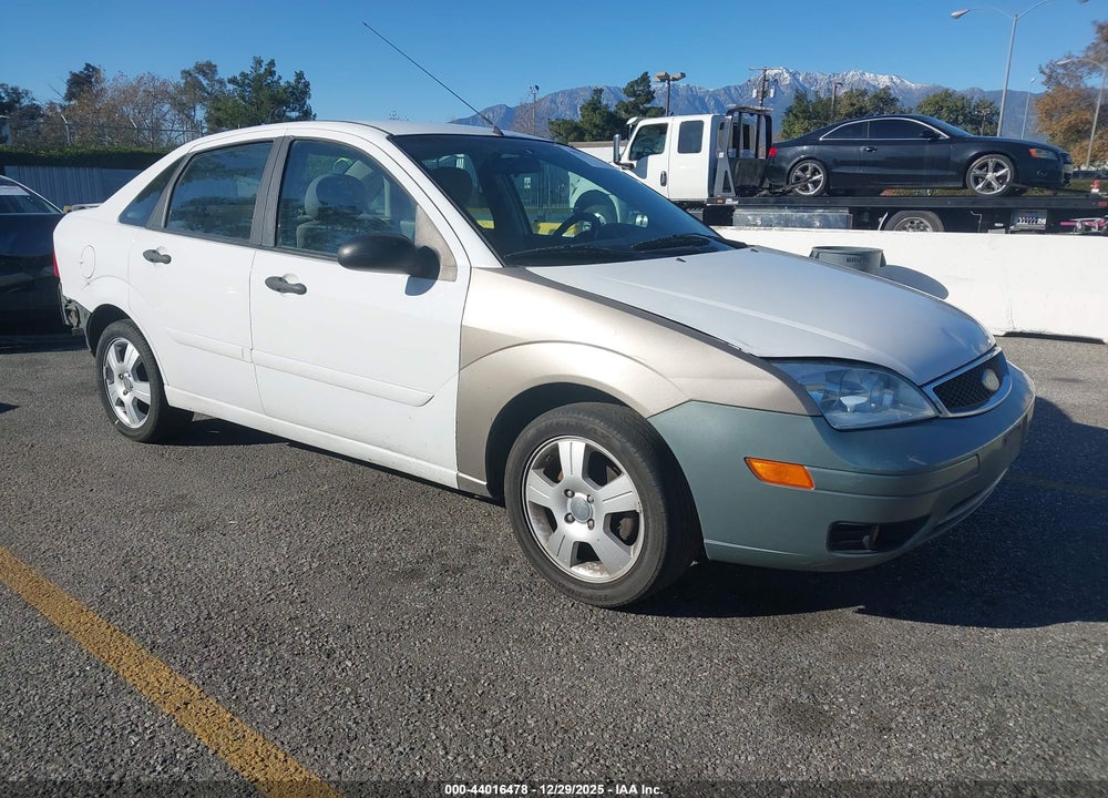 2007 FORD FOCUS S/SE/SES VIN: 1FAFP34N47W106011