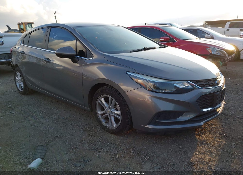 2018 CHEVROLET CRUZE LT AUTO VIN: 3G1BE6SM3JS523464