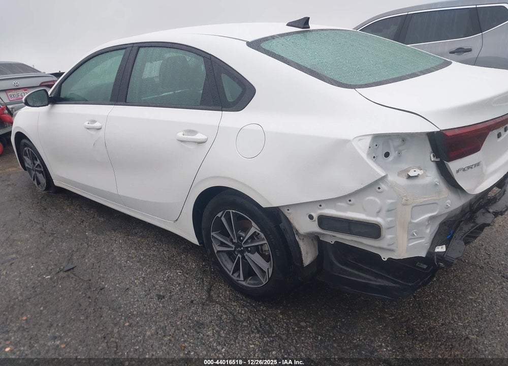 2024 KIA FORTE LXS VIN: 3KPF24AD4RE743620