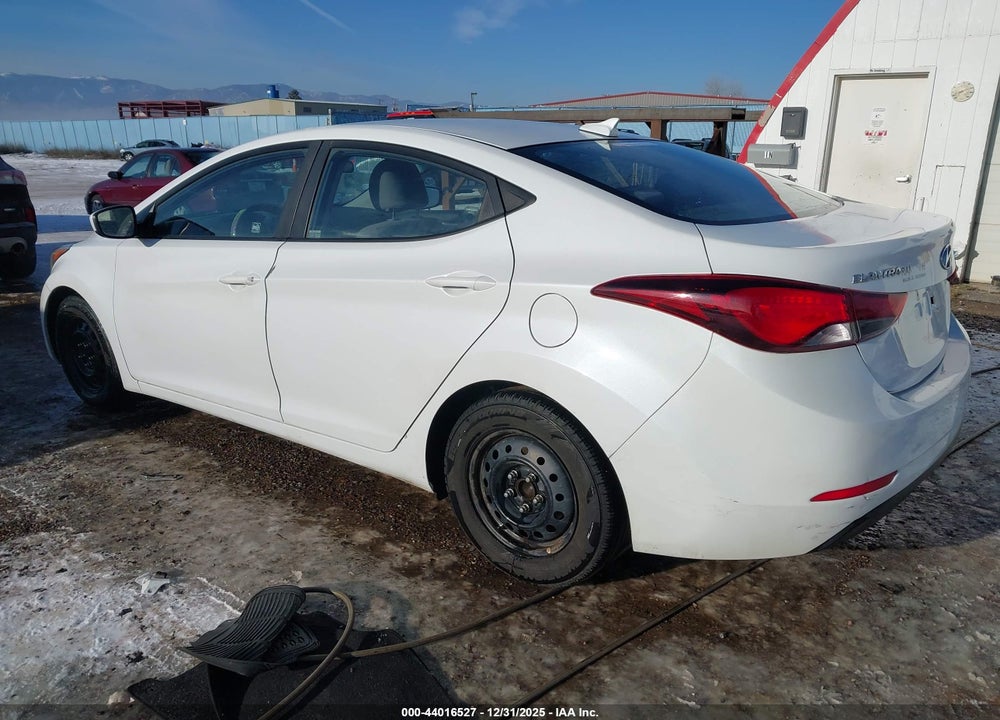 2016 HYUNDAI ELANTRA SE VIN: 5NPDH4AE9GH684264