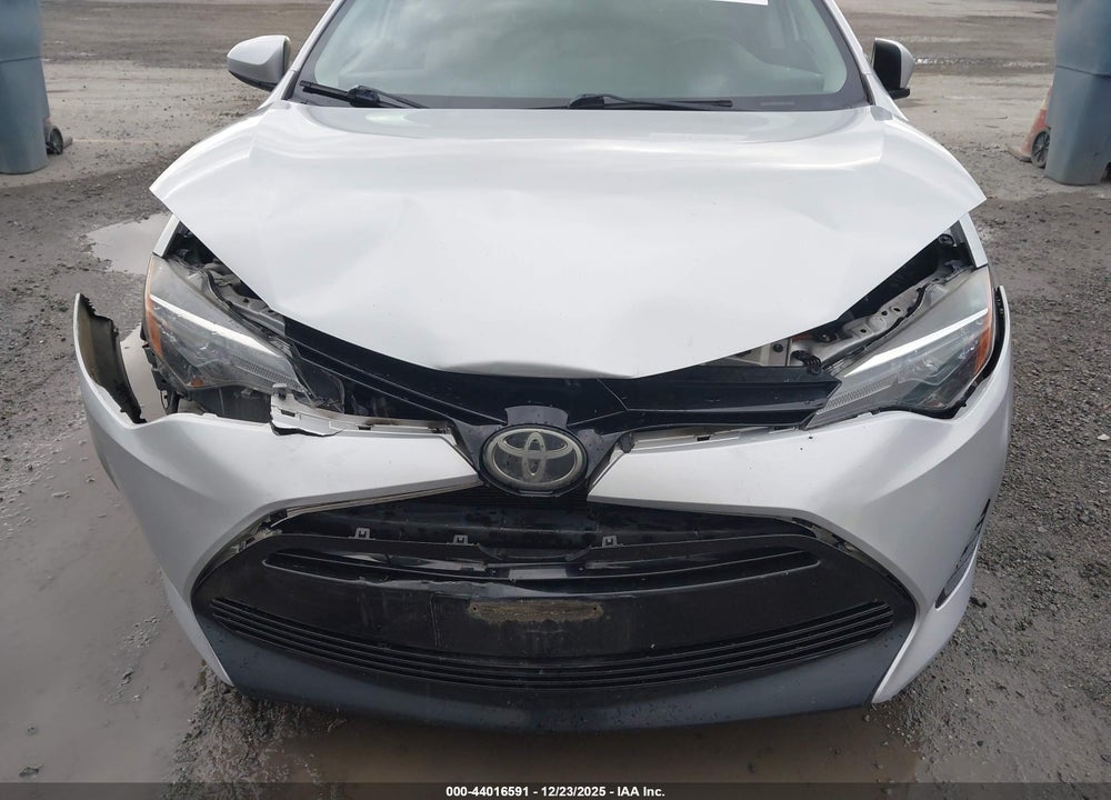 2017 TOYOTA COROLLA LE VIN: 2T1BURHE9HC879890