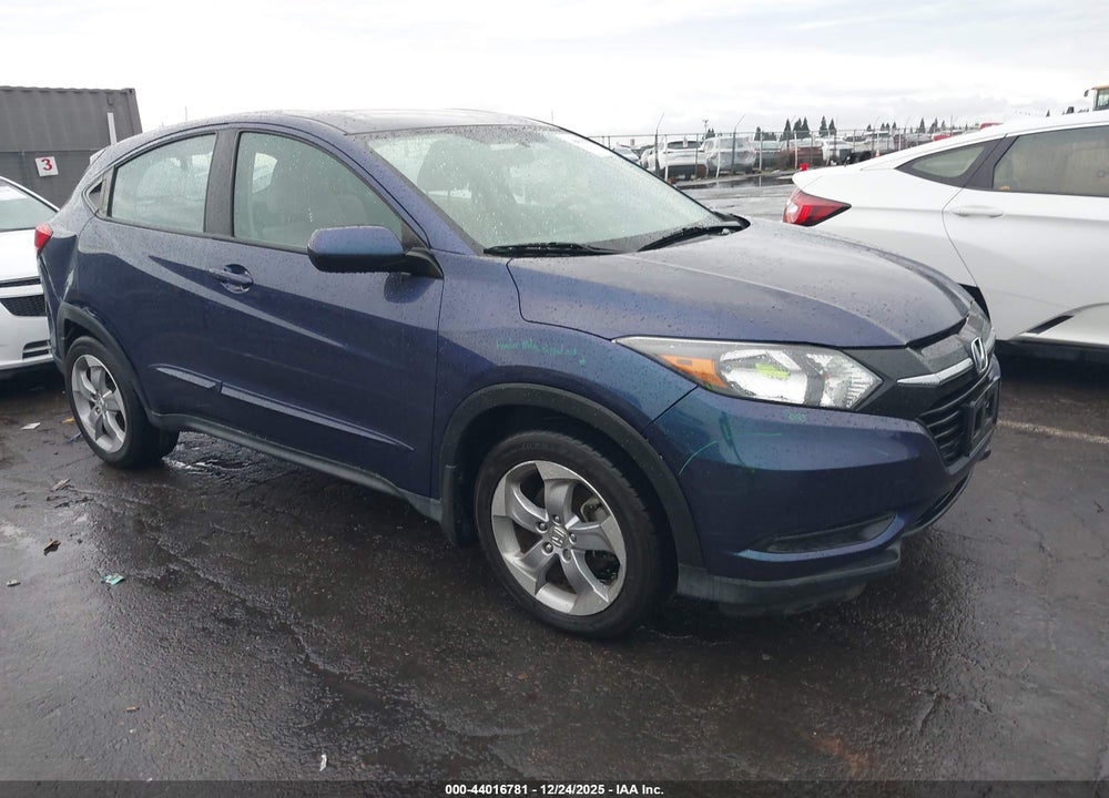 2016 HONDA HR-V LX VIN: 3CZRU5H38GM749587