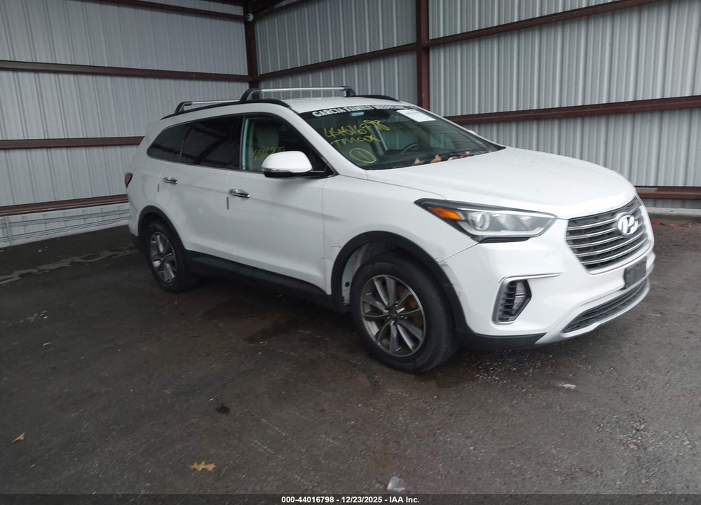 2017 HYUNDAI SANTA FE SE VIN: KM8SNDHF1HU228826