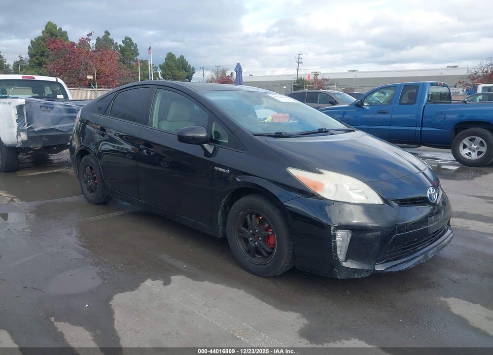 2013 TOYOTA PRIUS TWO VIN: JTDKN3DU4D5620979