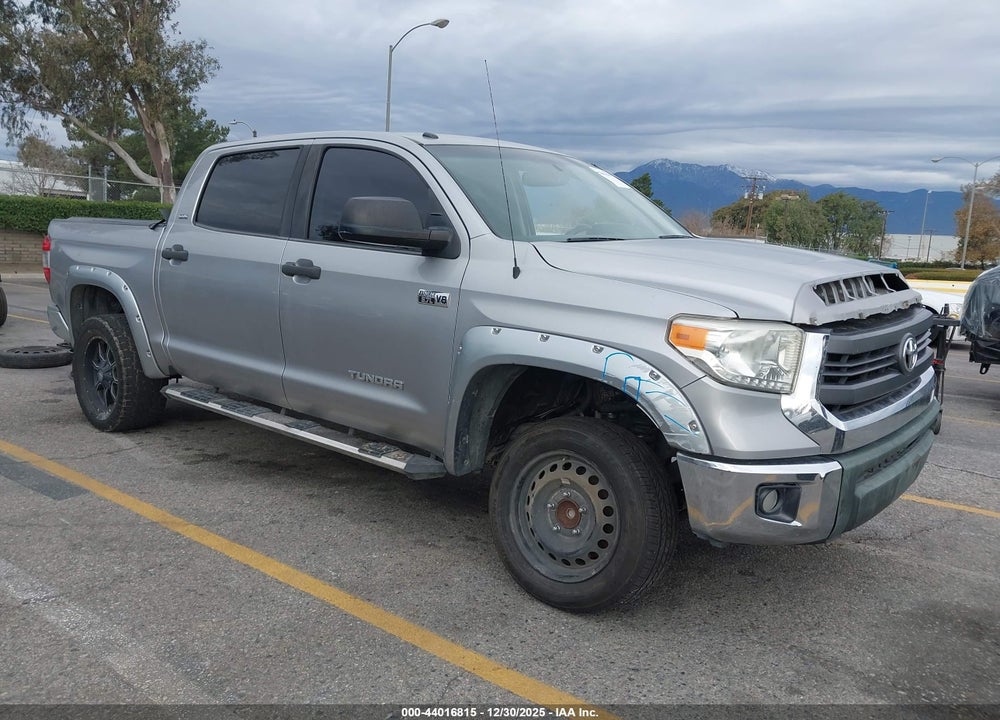 2015 TOYOTA TUNDRA SR5 5.7L V8 VIN: 5TFEY5F18FX185104