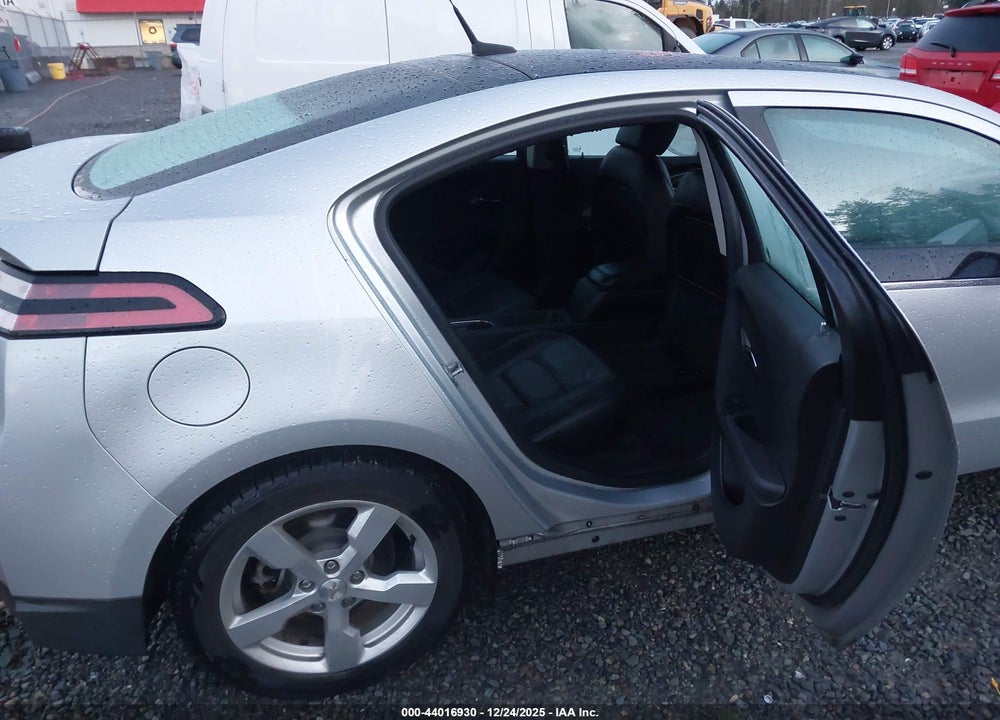 2012 CHEVROLET VOLT VIN: 1G1RB6E45CU128319