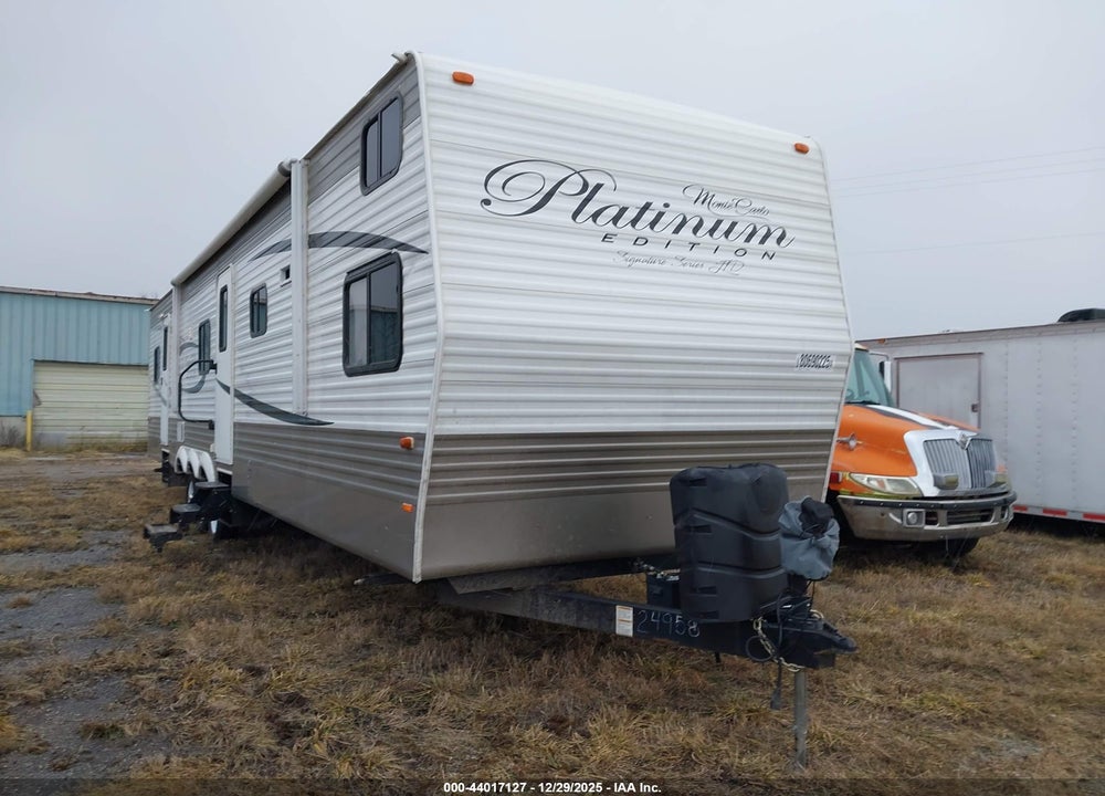 2017 RECREATION BY DESIGN MONTE CARLO M42AL VIN: 5CZ200R33H1224958