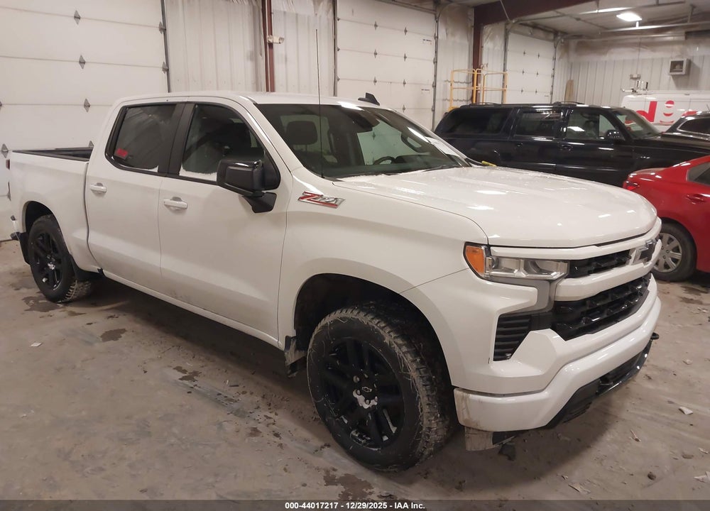 2023 CHEVROLET SILVERADO 1500 4WD  SHORT BED RST VIN: 2GCUDEED1P1101853