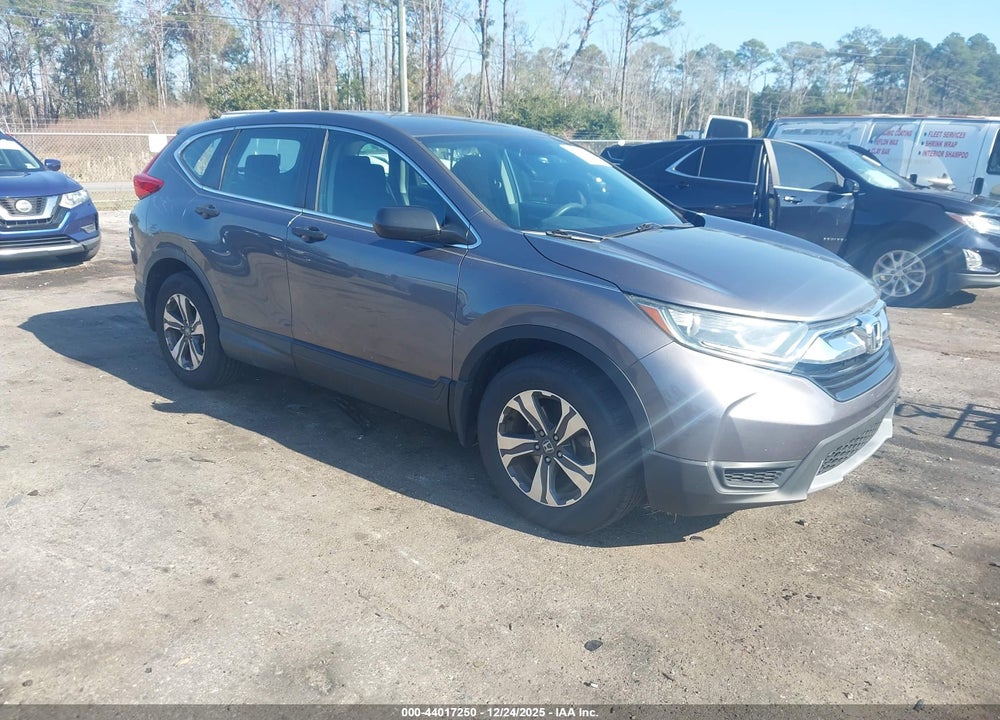 2018 HONDA CR-V LX VIN: 2HKRW5H31JH401708