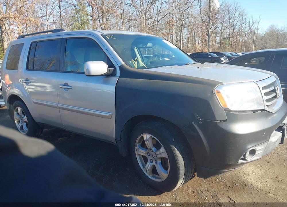 2012 HONDA PILOT EX-L VIN: 5FNYF4H51CB049285