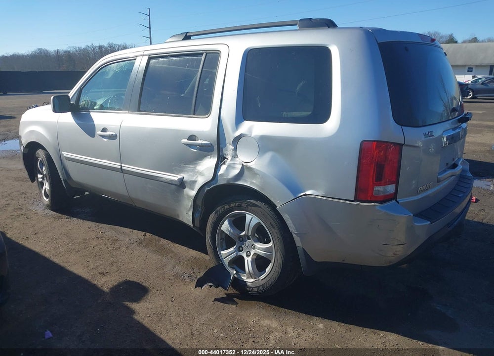 2012 HONDA PILOT EX-L VIN: 5FNYF4H51CB049285