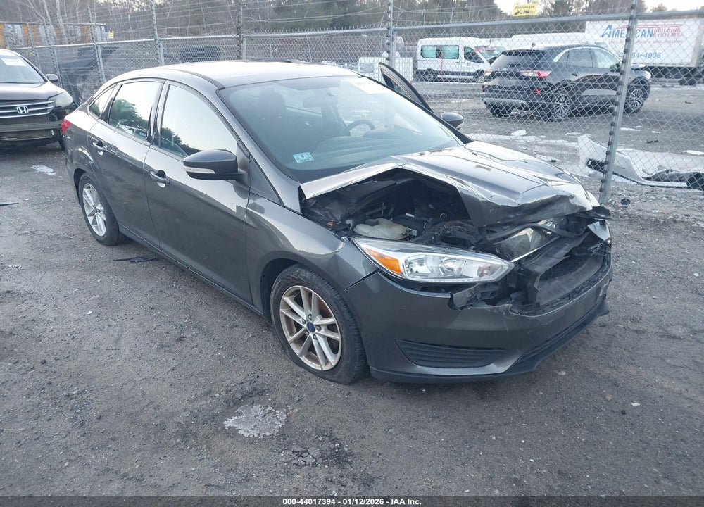 2015 FORD FOCUS SE VIN: 1FADP3F29FL377950