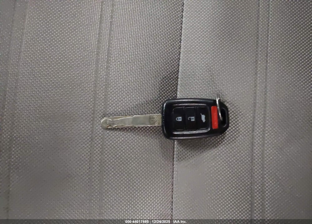 2019 HONDA CR-V LX VIN: 2HKRW6H30KH229064