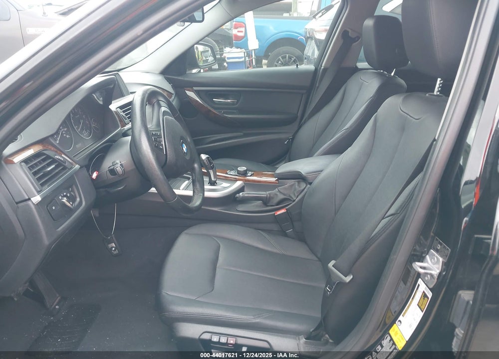 2014 BMW 328I XDRIVE VIN: WBA3B3G58ENR82300