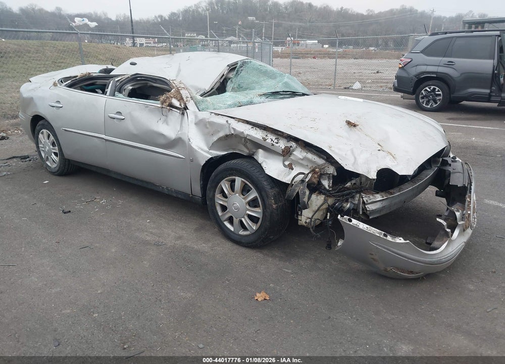 2008 BUICK LACROSSE CX VIN: 2G4WC582981139981