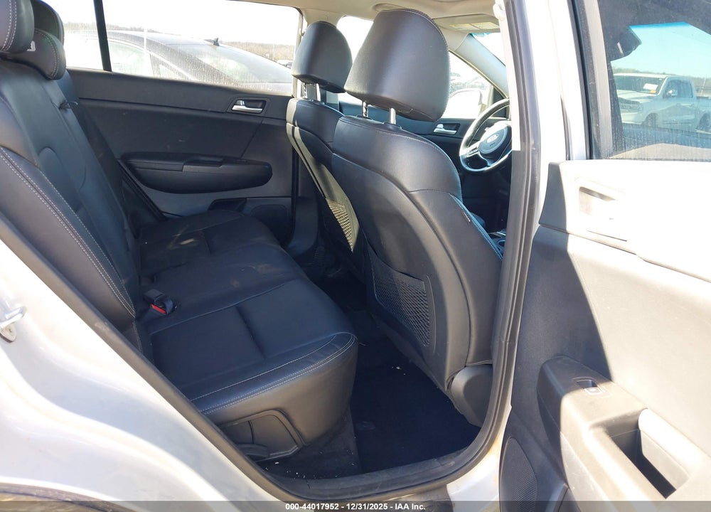 2017 KIA SPORTAGE EX VIN: KNDPNCAC8H7078815