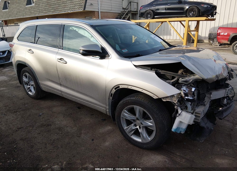 2015 TOYOTA HIGHLANDER LIMITED V6 VIN: 5TDDKRFH0FS154145
