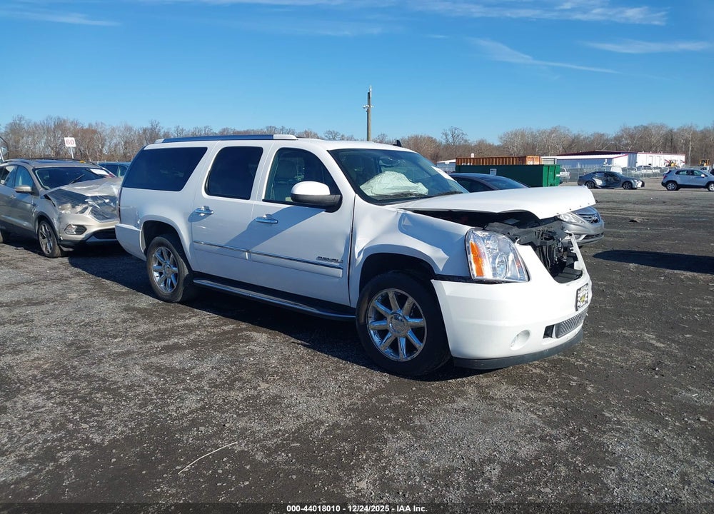 2012 GMC YUKON XL 1500 DENALI VIN: 1GKS2MEF7CR284531