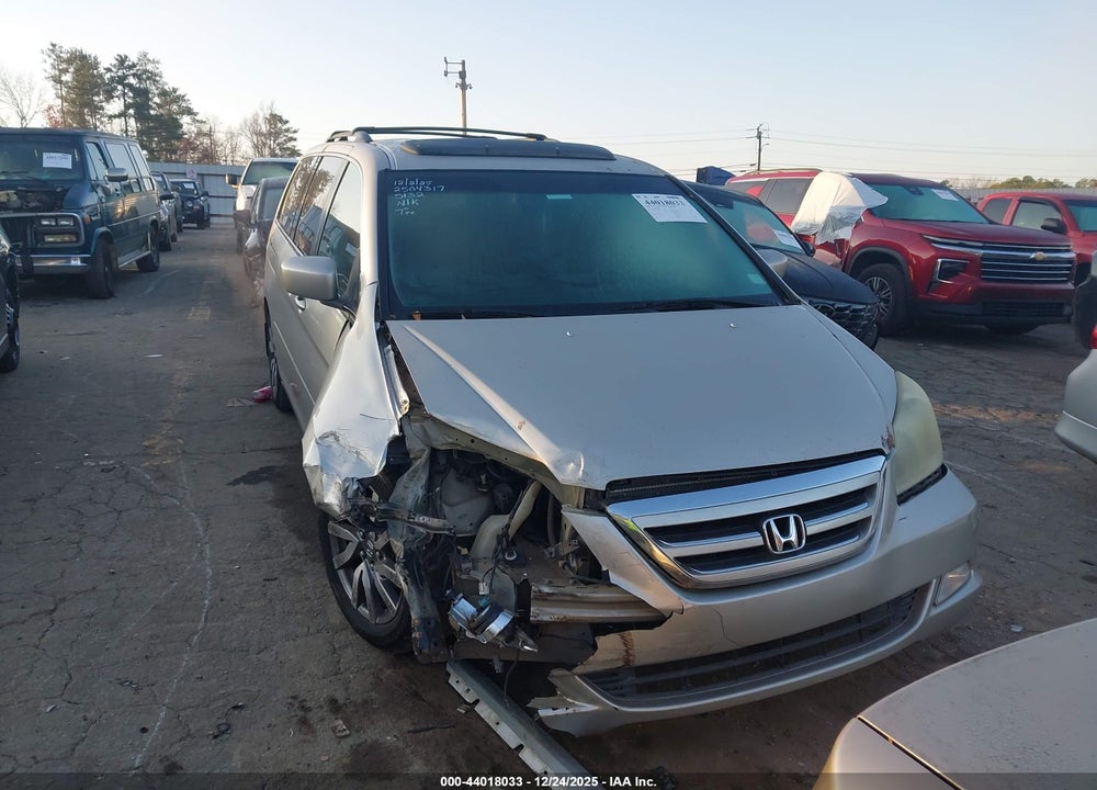 2006 HONDA ODYSSEY TOURING VIN: 5FNRL38816B005132