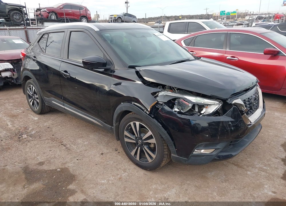 2019 NISSAN KICKS SR VIN: 3N1CP5CU3KL528614