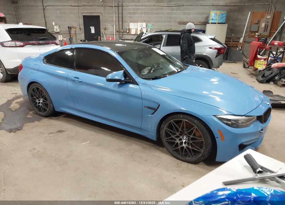 2019 BMW M4 VIN: WBS4Y9C5XKAH82936