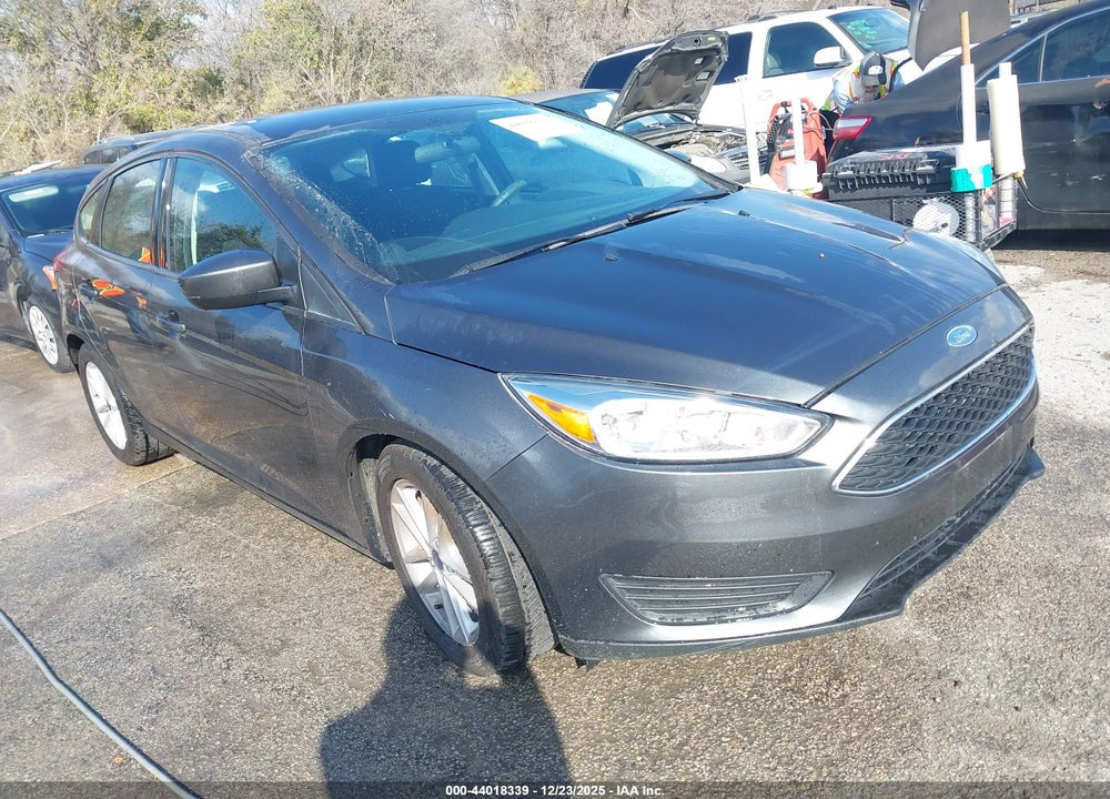 2018 FORD FOCUS SE VIN: 1FADP3K22JL250827
