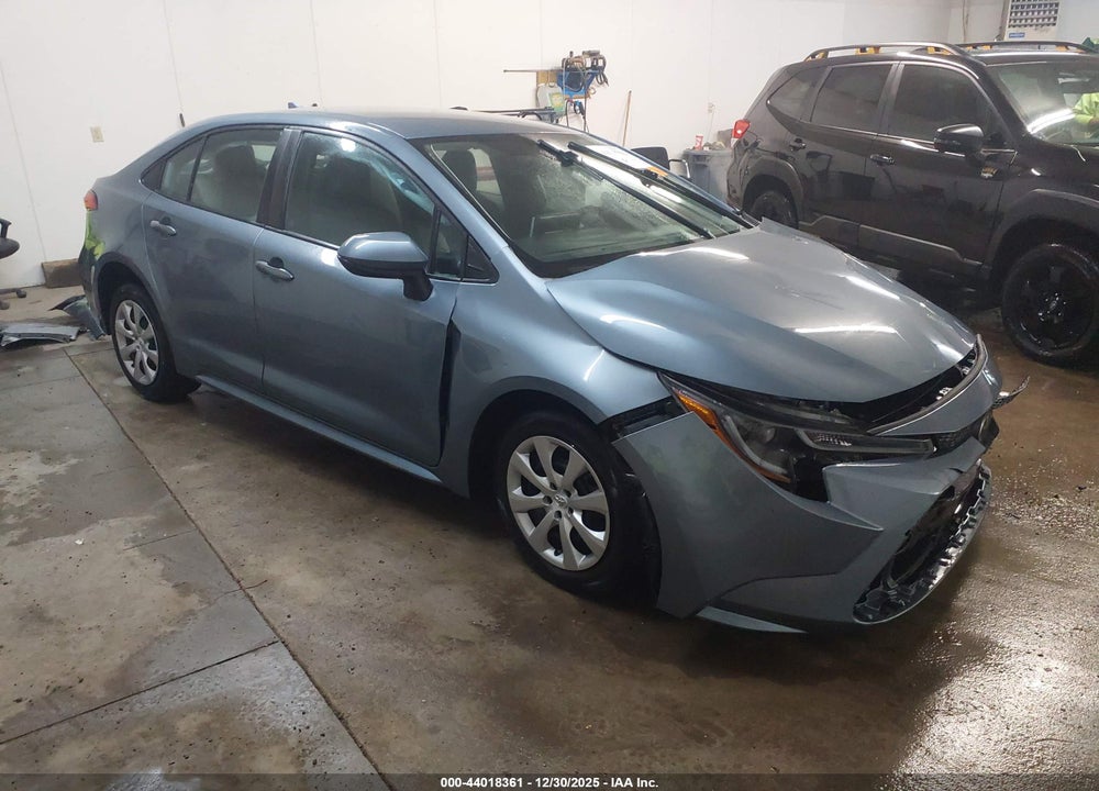 2020 TOYOTA COROLLA LE VIN: 5YFEPRAE6LP062027