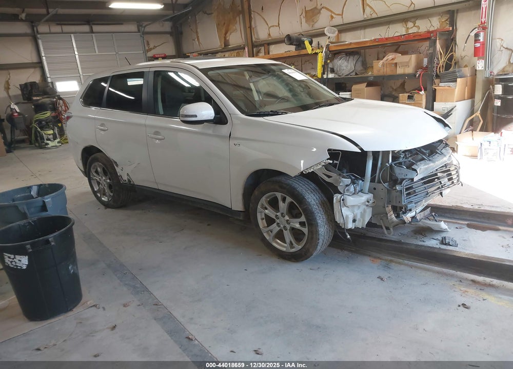 2014 MITSUBISHI OUTLANDER GT VIN: JA4JZ4AX6EZ001289