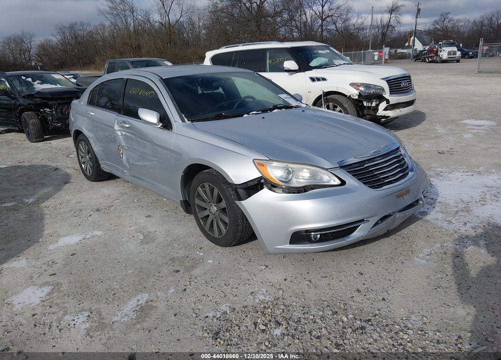 2012 CHRYSLER 200 TOURING VIN: 1C3CCBBB9CN234700