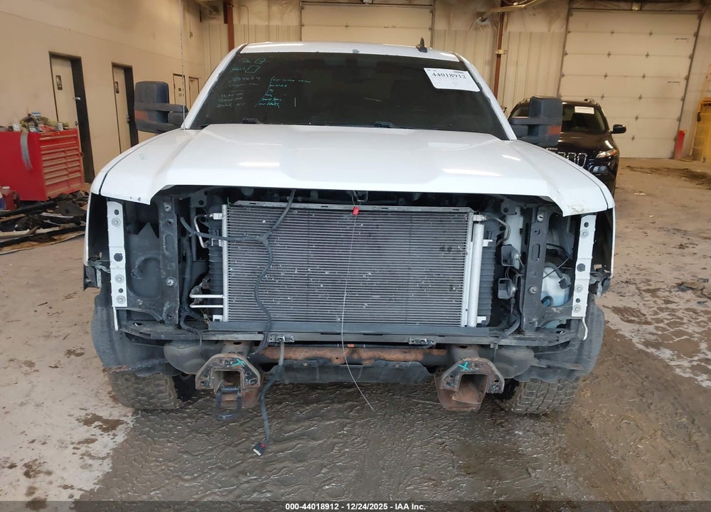 2015 GMC SIERRA 1500 SLE VIN: 3GTU2UEC7FG169295