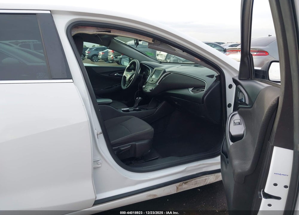 2017 CHEVROLET MALIBU LS VIN: 1G1ZB5ST0HF189725