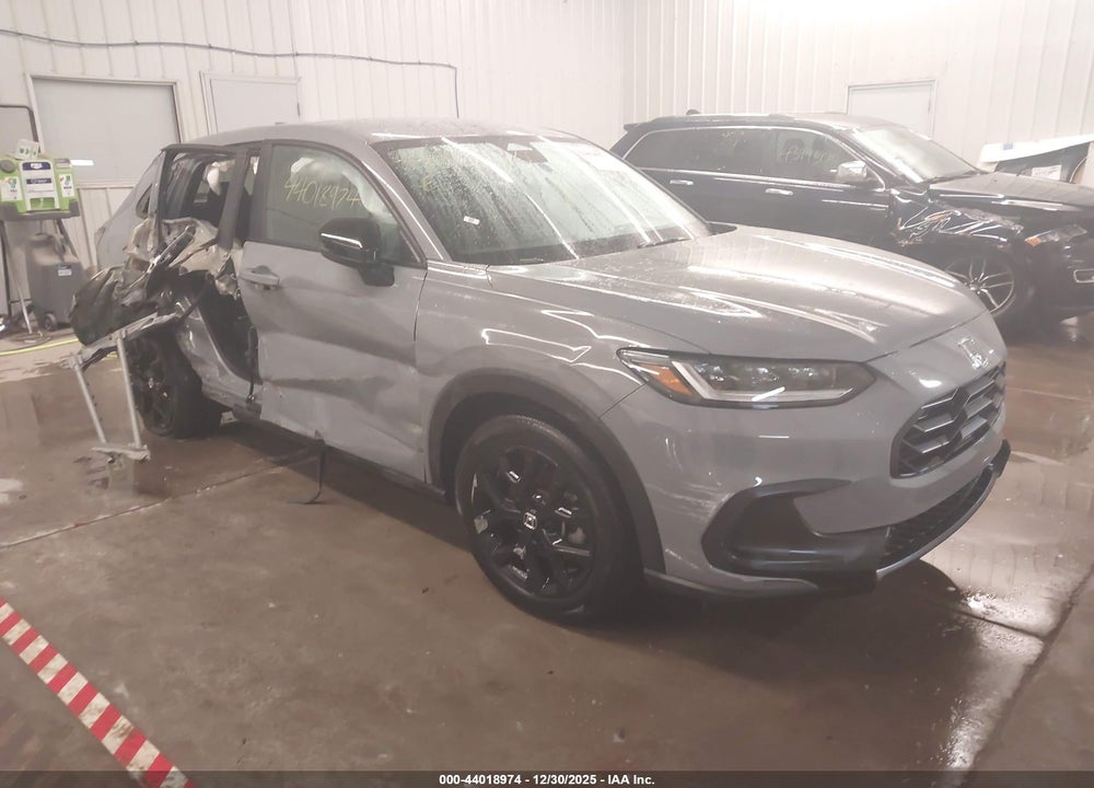 2024 HONDA HR-V AWD SPORT/AWD SPORT W/O BSI VIN: 3CZRZ2H53RM745712