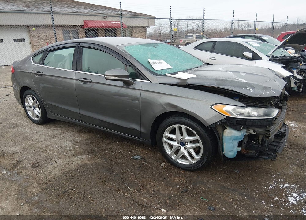 2014 FORD FUSION SE VIN: 3FA6P0H71ER338396