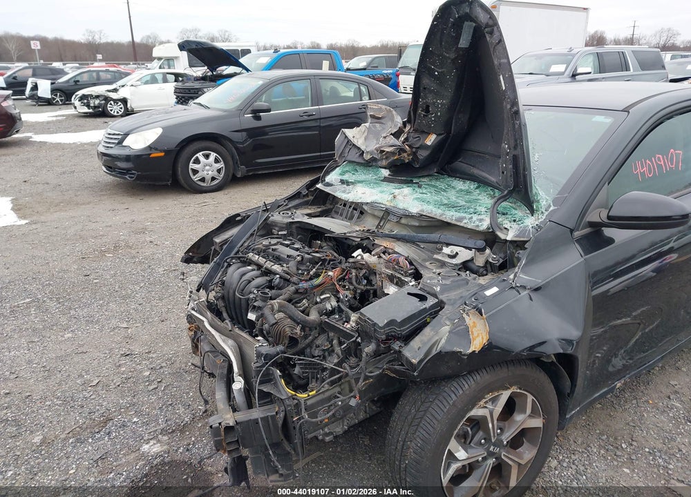 2020 KIA FORTE LXS VIN: 3KPF24AD9LE143201