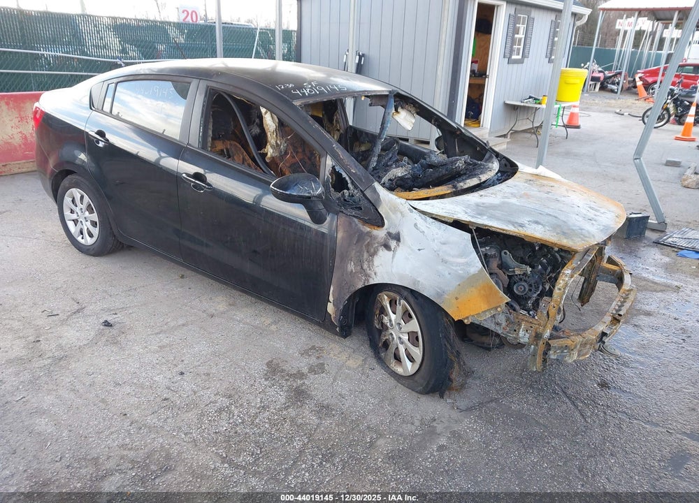 2015 KIA RIO LX VIN: KNADM4A33F6484884