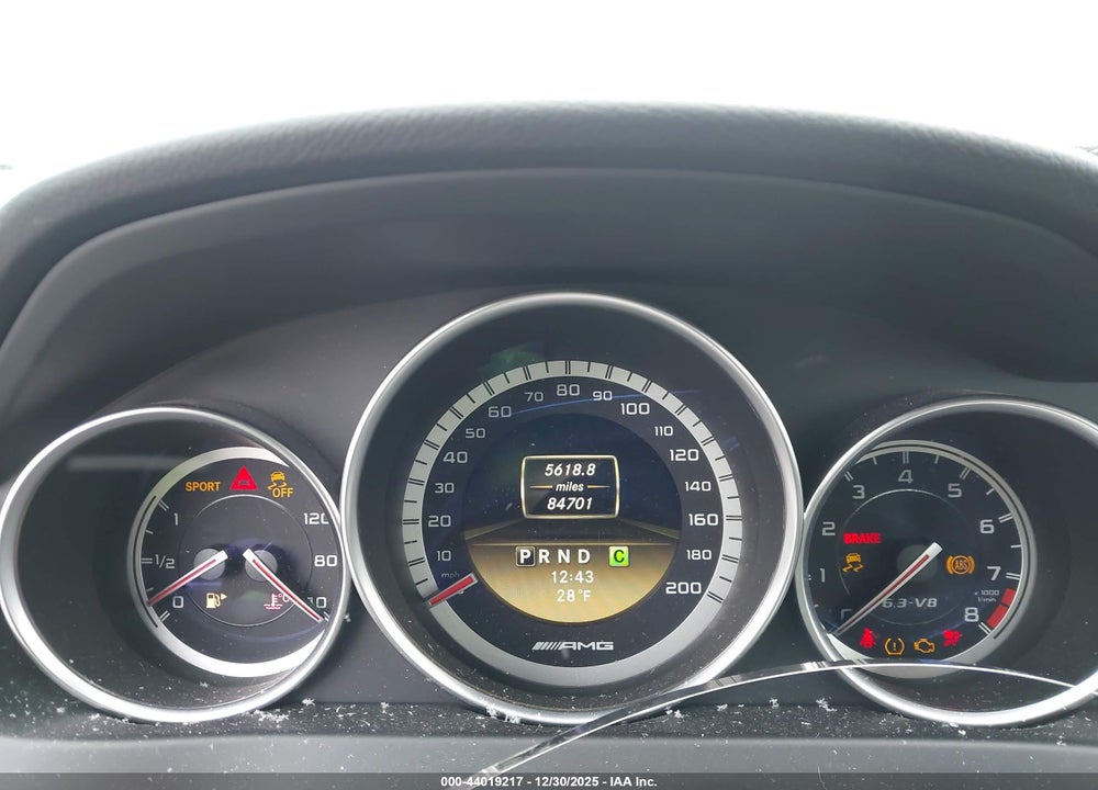 2012 MERCEDES-BENZ C 63 AMG VIN: WDDGF7HB1CA689580