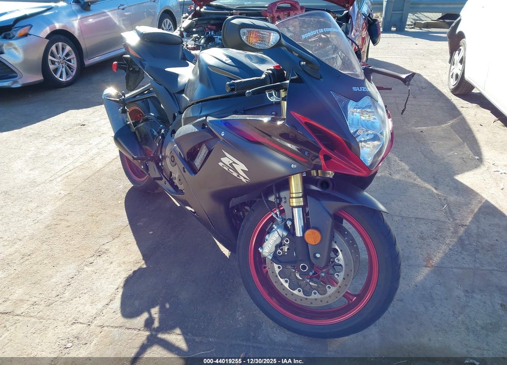 2026 SUZUKI GSX-R750 VIN: JS1GR7MA3T7100311