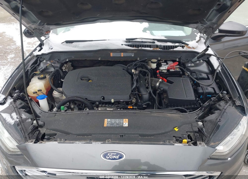 2017 FORD FUSION SE VIN: 3FA6P0HD8HR354640