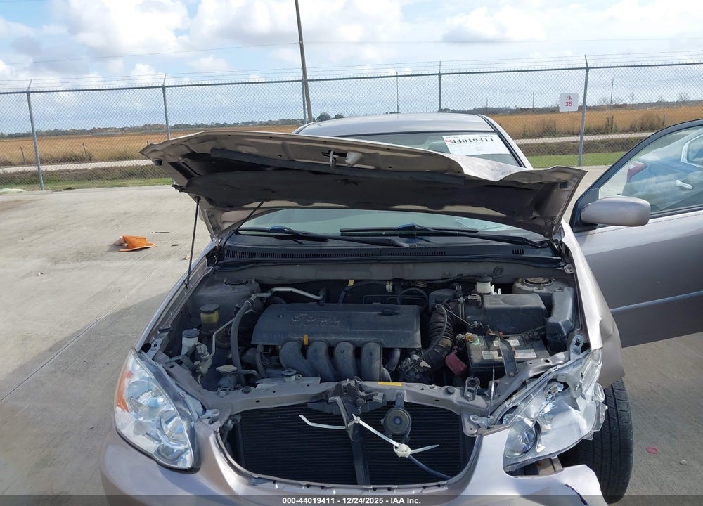 2003 TOYOTA COROLLA LE VIN: 1NXBR32EX3Z100219
