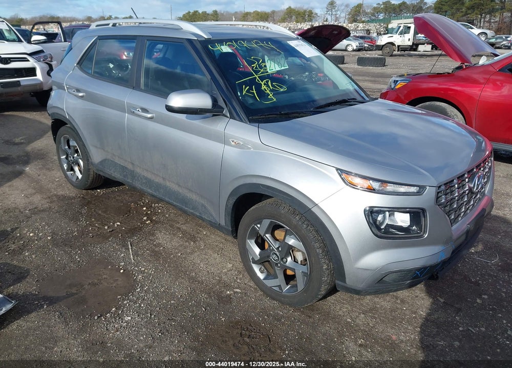 2024 HYUNDAI VENUE SEL VIN: KMHRC8A36RU300469