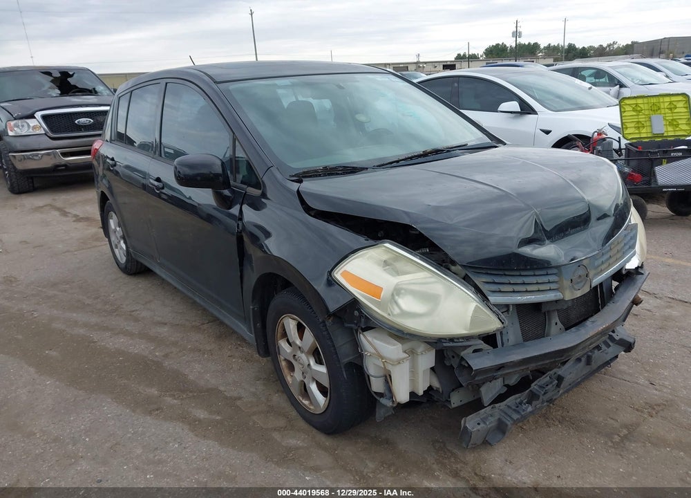 2009 NISSAN VERSA 1.8SL VIN: 3N1BC13E19L370695