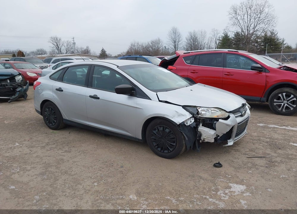 2014 FORD FOCUS VIN: 1FADP3E26EL361401