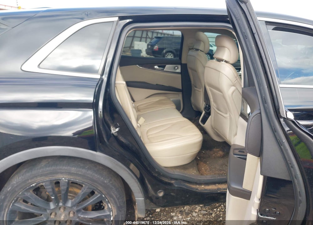 2016 LINCOLN MKX RESERVE VIN: 2LMTJ8LP0GBL20414