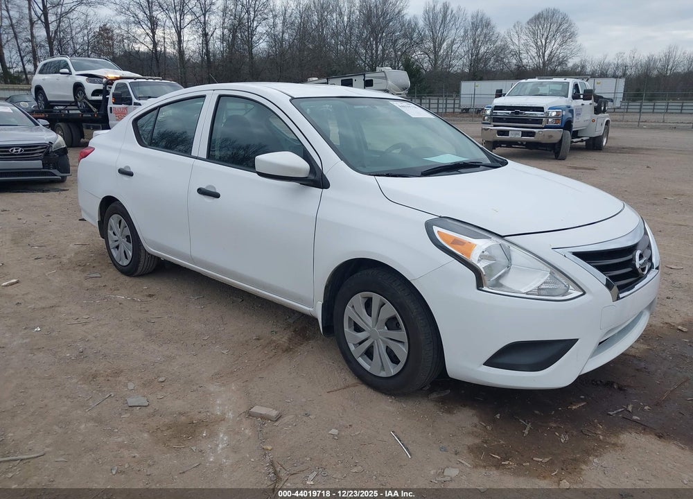 2018 NISSAN VERSA 1.6 S+ VIN: 3N1CN7AP8JL840327