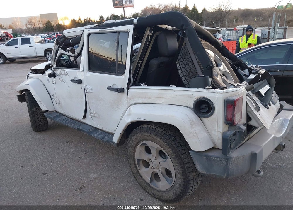 2017 JEEP WRANGLER UNLIMITED SAHARA 4X4 VIN: 1C4HJWEG2HL622571