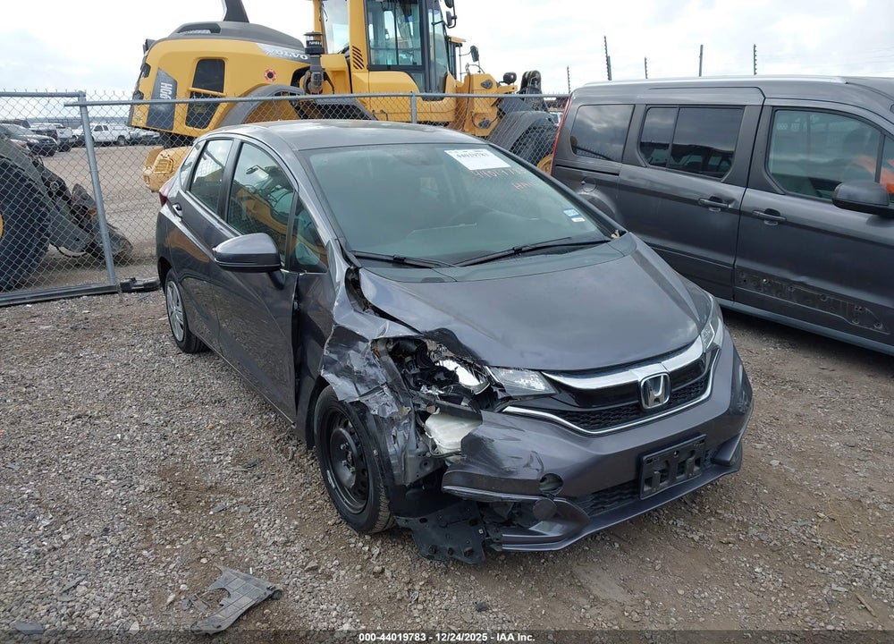 2019 HONDA FIT LX VIN: 3HGGK5H43KM720603
