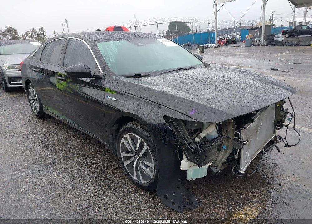 2018 HONDA ACCORD HYBRID VIN: 1HGCV3F11JA007200