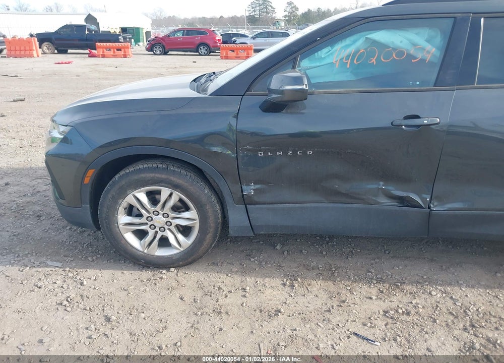2019 CHEVROLET BLAZER VIN: 3GNKBGRS7KS648065
